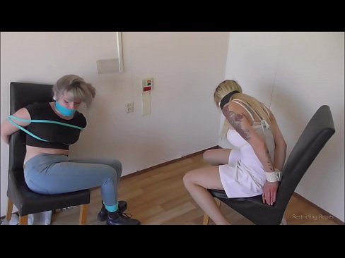 ❤️ Giyohvand / bog'langan va gagged / qayg'u ichida qiz ❤️ Super porno bizda uz.redporn-tv.ru ️❤